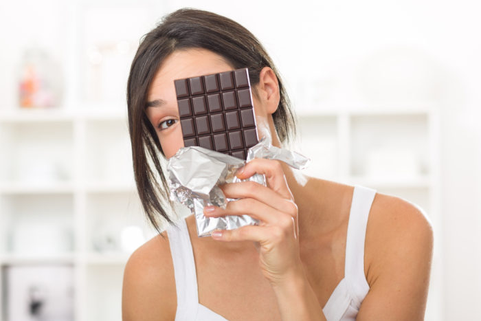 förbättra minnet, fördelarna med att äta mörk choklad