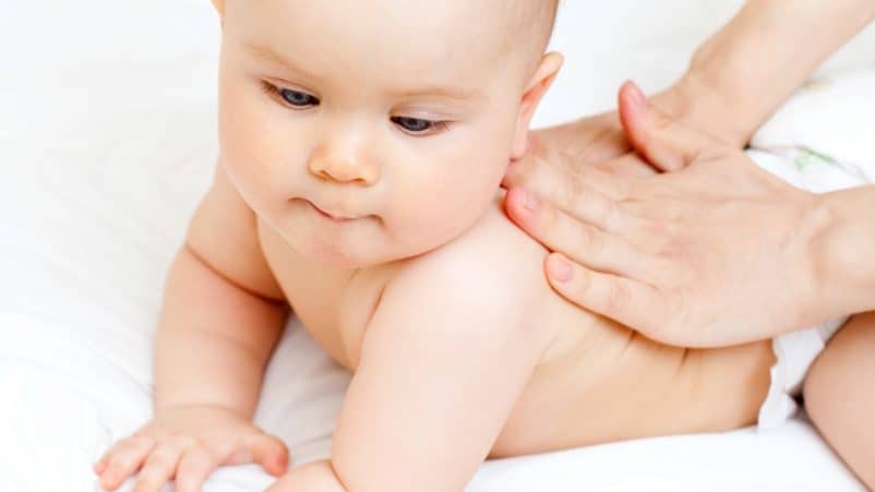 petroleumgel för babyens hud