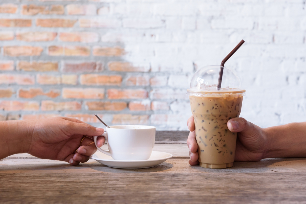 fördelarna med iskaffe är hälsosammare än hett kaffe