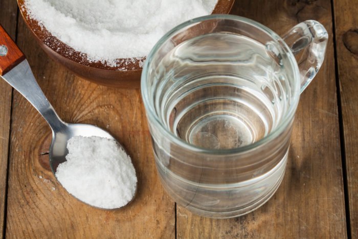 fördelarna med saltvatten för oral hälsa